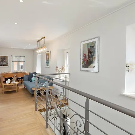 Gangadis Luxury House *