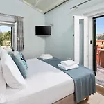 Semesterbostad Gangadis Luxury House 2
