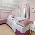 Gangadis Luxury House 2